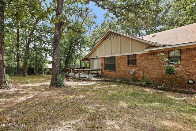 101 Tam O Shanter, Clinton, MS 39056
