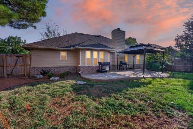19733 E 45th Street S, Broken Arrow, OK 74014