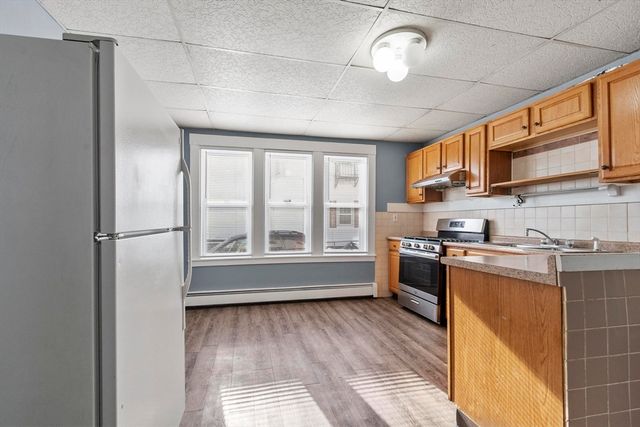 106 School Street 1, Lowell, MA 01854