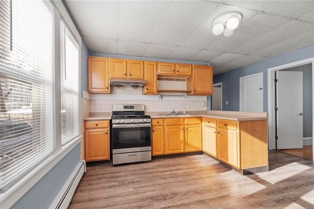 106 School Street 1, Lowell, MA 01854