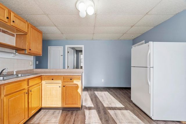 106 School Street 1, Lowell, MA 01854