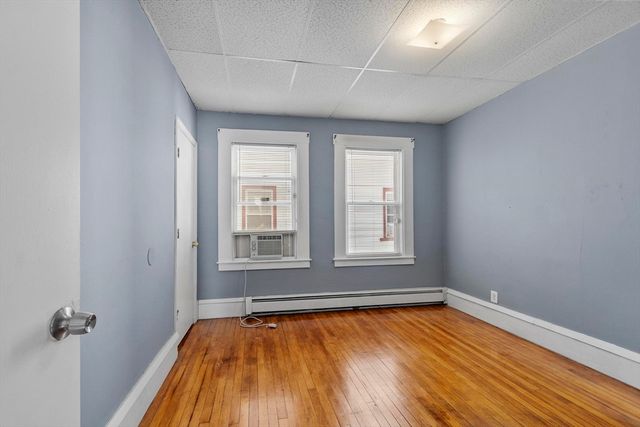 106 School Street 1, Lowell, MA 01854