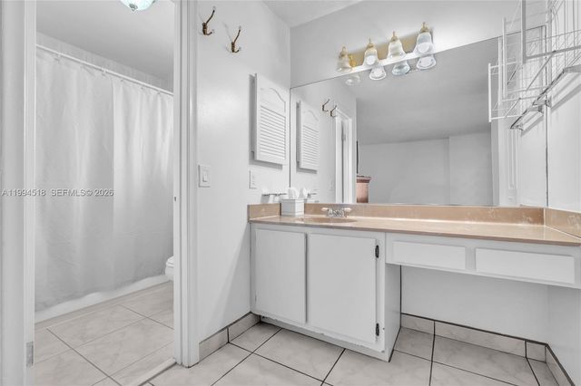 1321 SW 124th Ct 18-A, Miami, FL 33184