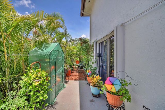 1321 SW 124th Ct 18-A, Miami, FL 33184