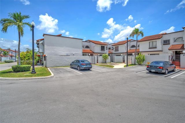 1321 SW 124th Ct 18-A, Miami, FL 33184