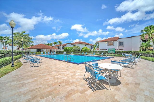 1321 SW 124th Ct 18-A, Miami, FL 33184