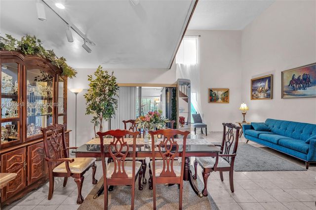 1321 SW 124th Ct 18-A, Miami, FL 33184
