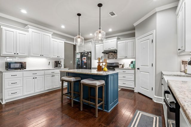 224 Grand Ridge Terrace, Hot Springs, AR 71901