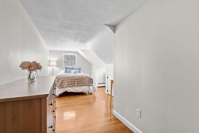 25 Franklin Pl, Sudbury, MA 01776