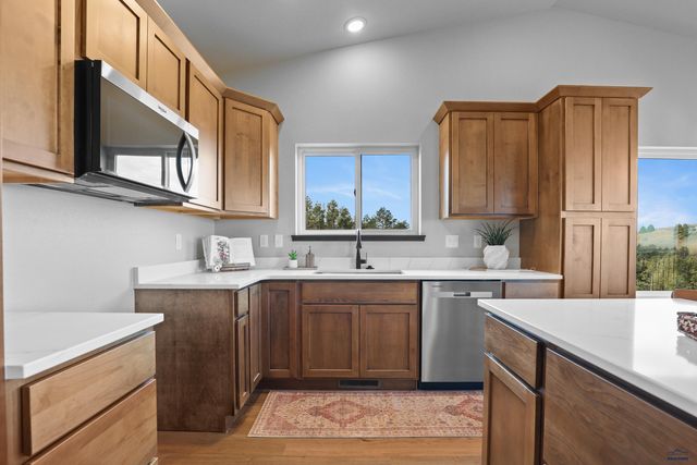 1246 PINNACLE CT, Rapid City, SD 57701