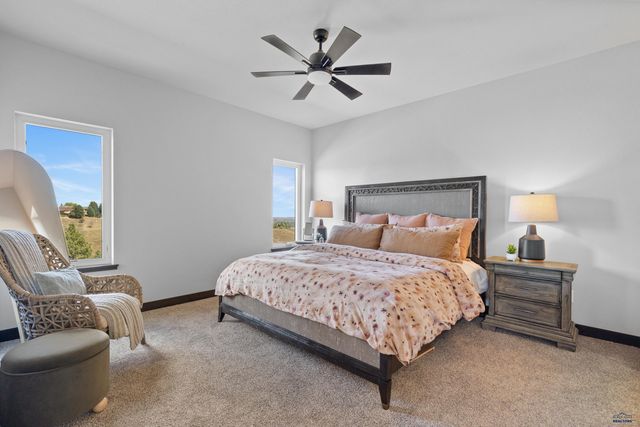 1246 PINNACLE CT, Rapid City, SD 57701