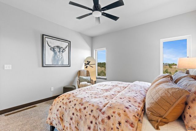 1246 PINNACLE CT, Rapid City, SD 57701