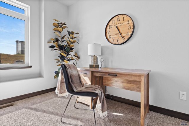 1246 PINNACLE CT, Rapid City, SD 57701