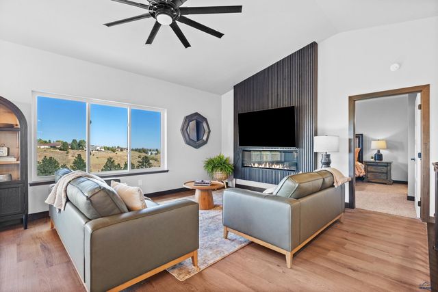 1246 PINNACLE CT, Rapid City, SD 57701