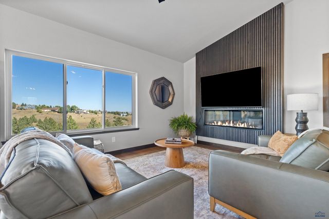 1246 PINNACLE CT, Rapid City, SD 57701