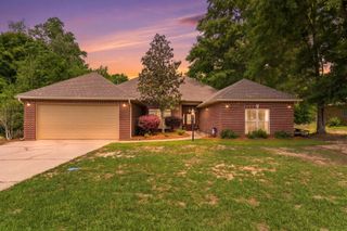 19 Morrell Cir., Hattiesburg, MS 39402