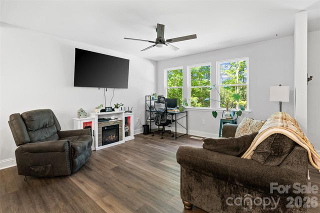 3690 Innes Lane, Maiden, NC 28650