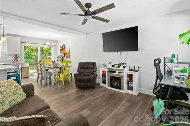 3690 Innes Lane, Maiden, NC 28650
