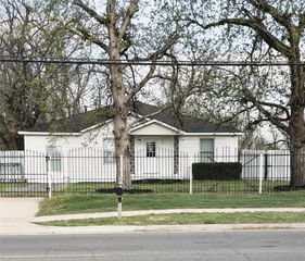 1800 N Ann Arbor Avenue, Oklahoma City, OK 73127