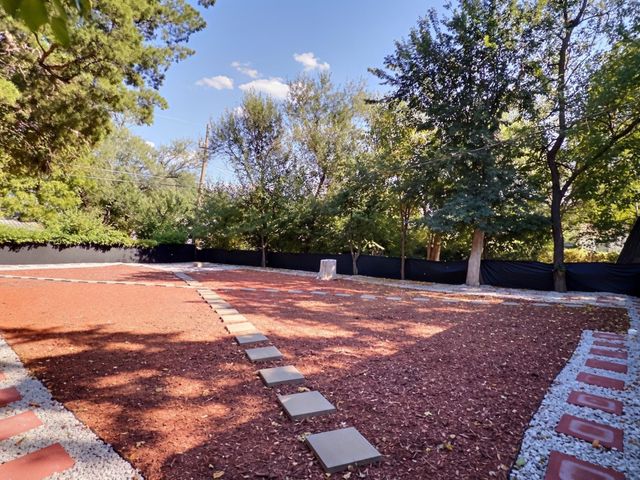 1922 N Grove, Wichita, KS 67214