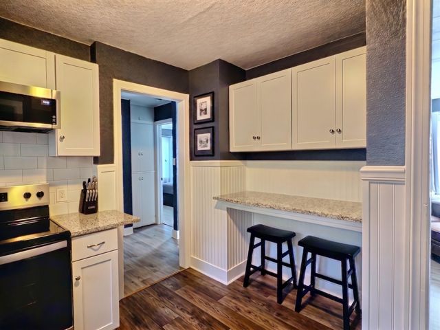 1922 N Grove, Wichita, KS 67214