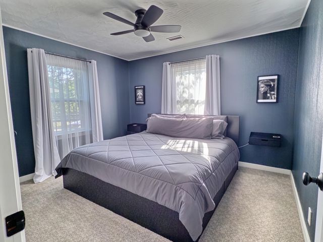 1922 N Grove, Wichita, KS 67214