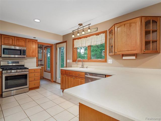 3378 Jossman Hills, Ortonville, MI 48462
