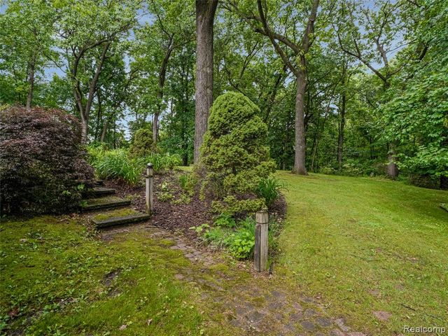 3378 Jossman Hills, Ortonville, MI 48462