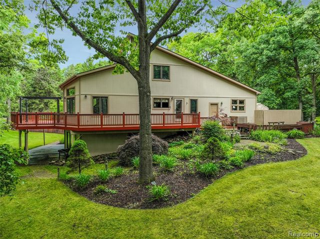 3378 Jossman Hills, Ortonville, MI 48462