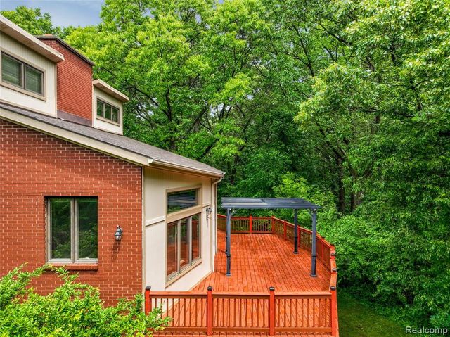 3378 Jossman Hills, Ortonville, MI 48462