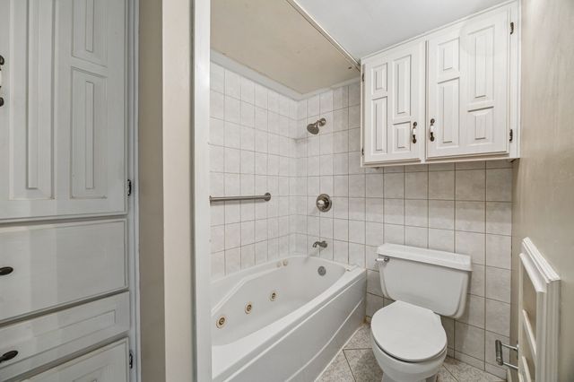 2920 Shady Lake Circle, Carrollton, TX 75006