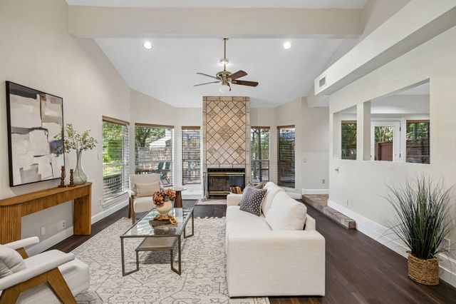 2920 Shady Lake Circle, Carrollton, TX 75006