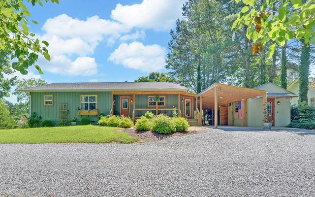 39 Country Lane, Murphy, NC 28906