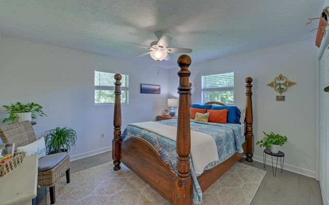 39 Country Lane, Murphy, NC 28906