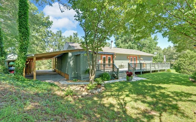 39 Country Lane, Murphy, NC 28906