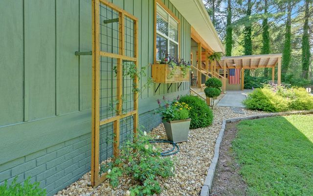 39 Country Lane, Murphy, NC 28906