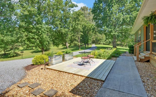 39 Country Lane, Murphy, NC 28906