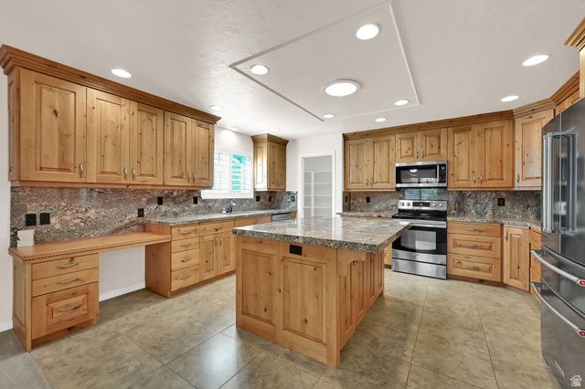 346 N 360 E, Orem, UT 84057