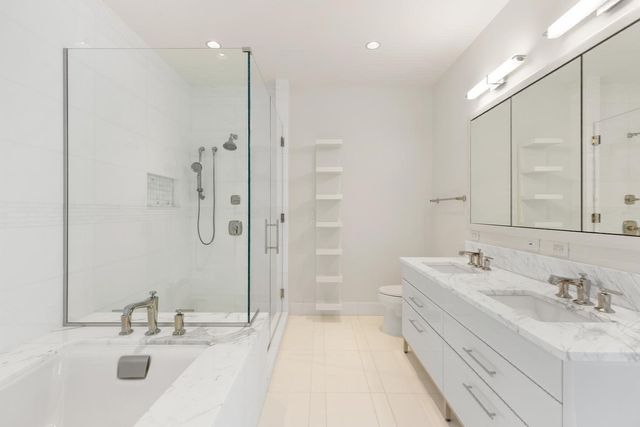 22 Liberty Dr 10G, Boston, MA 02210