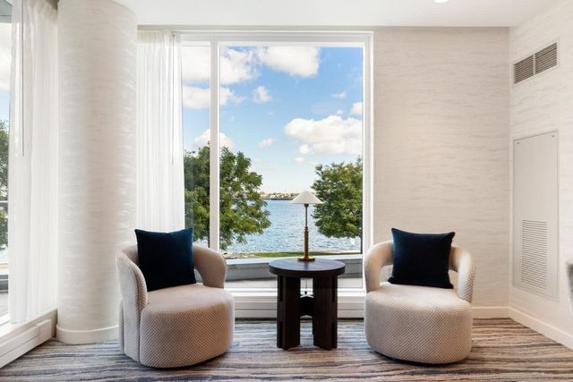 22 Liberty Dr 10G, Boston, MA 02210