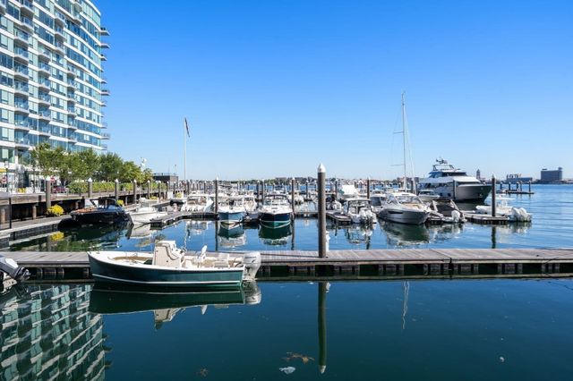 22 Liberty Dr 10G, Boston, MA 02210