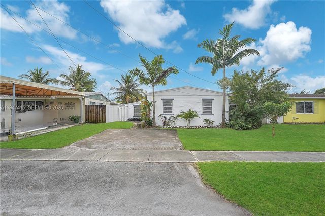 2718 Sherman St, Hollywood, FL 33020