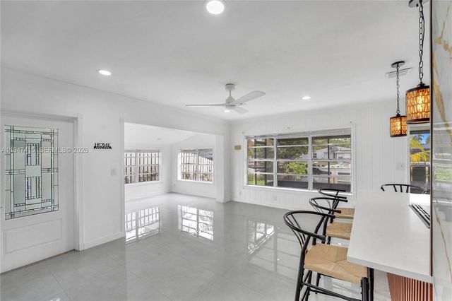 2718 Sherman St, Hollywood, FL 33020