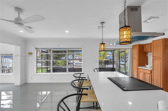 2718 Sherman St, Hollywood, FL 33020