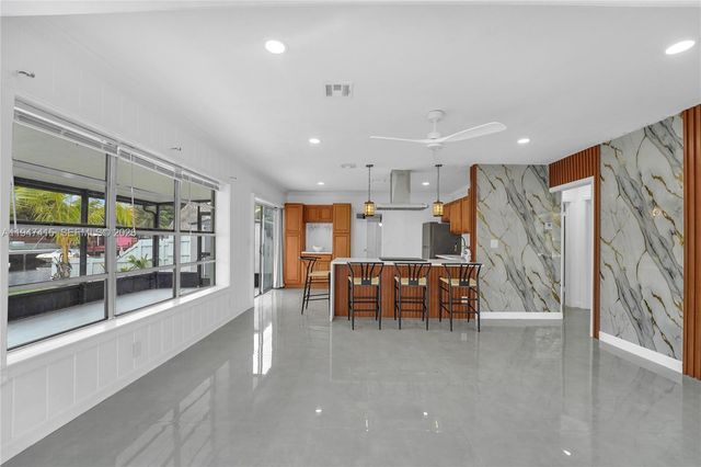 2718 Sherman St, Hollywood, FL 33020