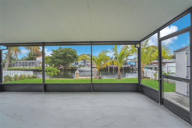 2718 Sherman St, Hollywood, FL 33020