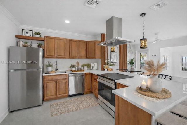 2718 Sherman St, Hollywood, FL 33020