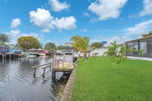 2718 Sherman St, Hollywood, FL 33020