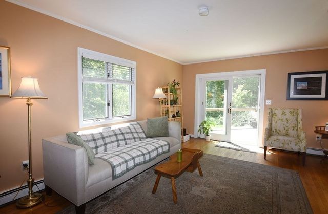 446 Grove, Norwell, MA 02061