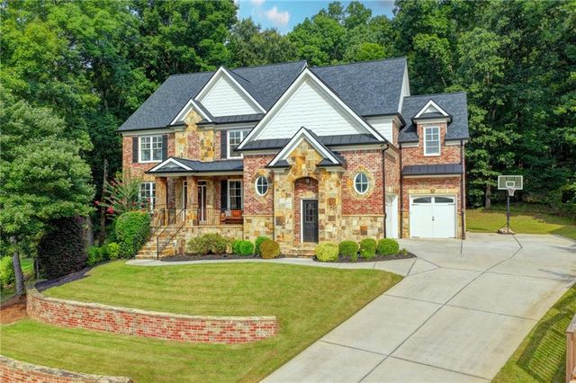 1349 Woodtrace Lane, Auburn, GA 30011